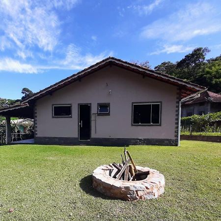 Casa Rosa Lumiar, Cachoeira Particular E Fazendinha Dış mekan fotoğraf